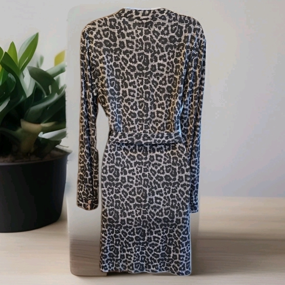 169h. Michael Kors Black Gray Animal Print Dress With Attached Belt - Picture 3 of 9
